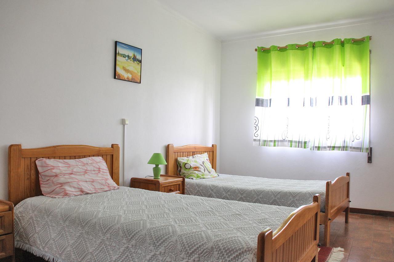 Hotel Solar Da Charneca Leiria Rum bild